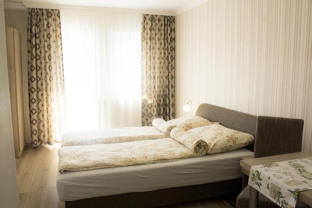 Csilla Apartman Hajduszoboszlo Luaran gambar